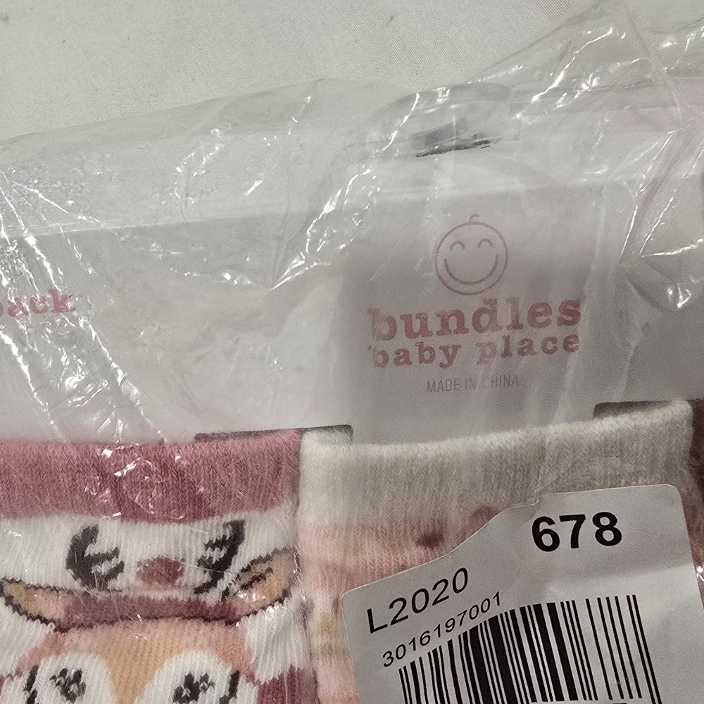 Cute Pink and White Baby Socks with Deer Design - Picture 4 of 5